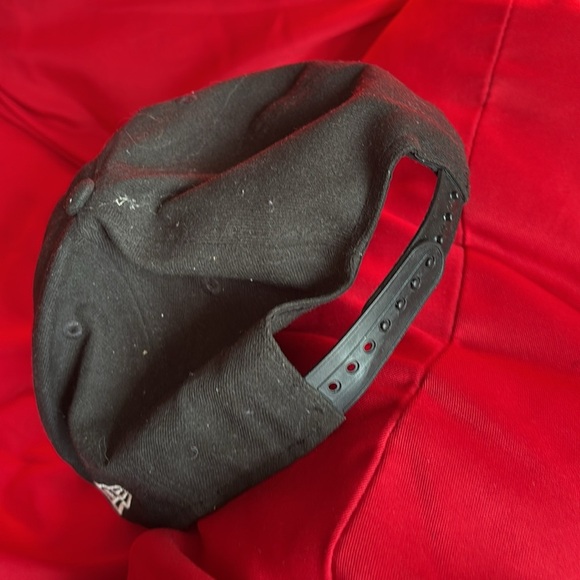 Black 'We The North' Cap - Picture 7 of 8